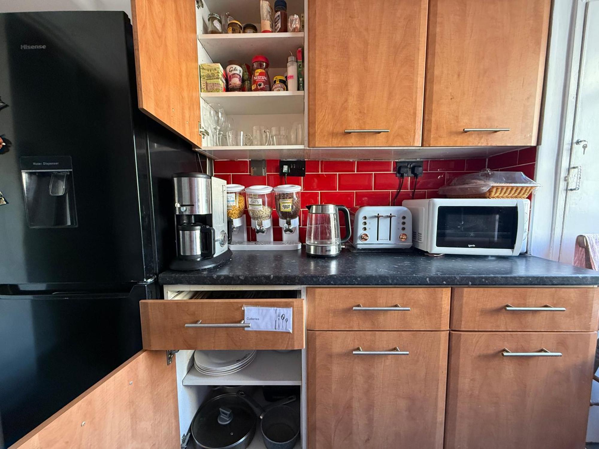 Room With Kitchen In Central London Exterior photo